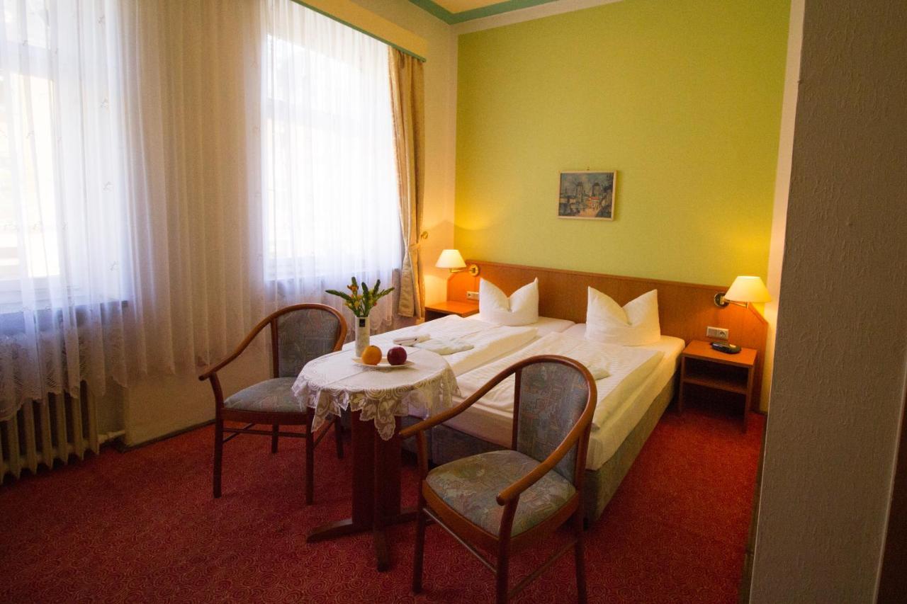 Hotel Central Bad Elster Buitenkant foto