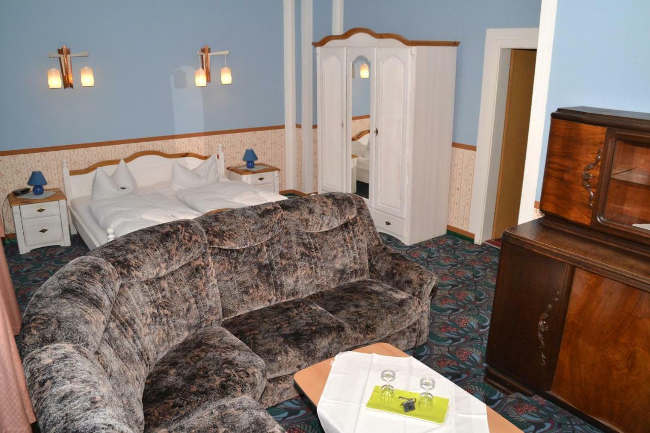 Hotel Central Bad Elster Buitenkant foto